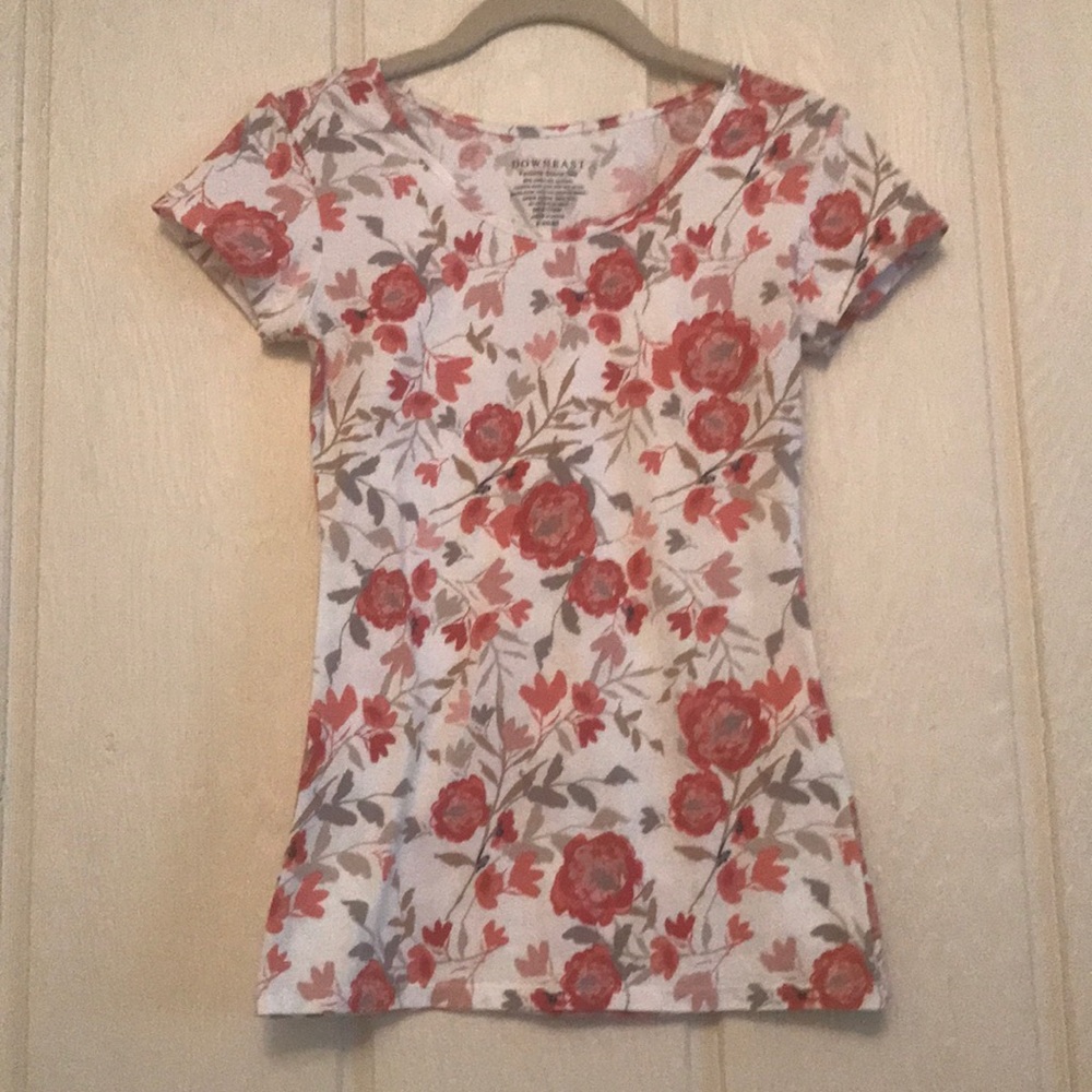 DownEast Favorite Scoop Tee
